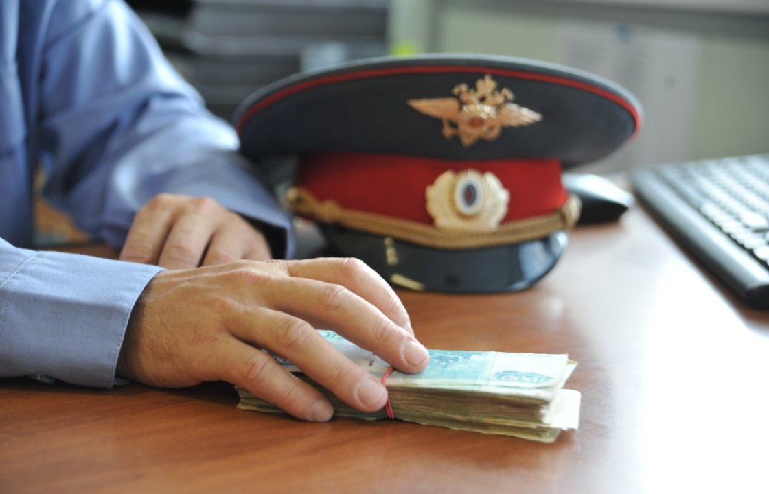 Прокуратура опротестовала приговор ростовским полицейским, «крышевавшим» проституток