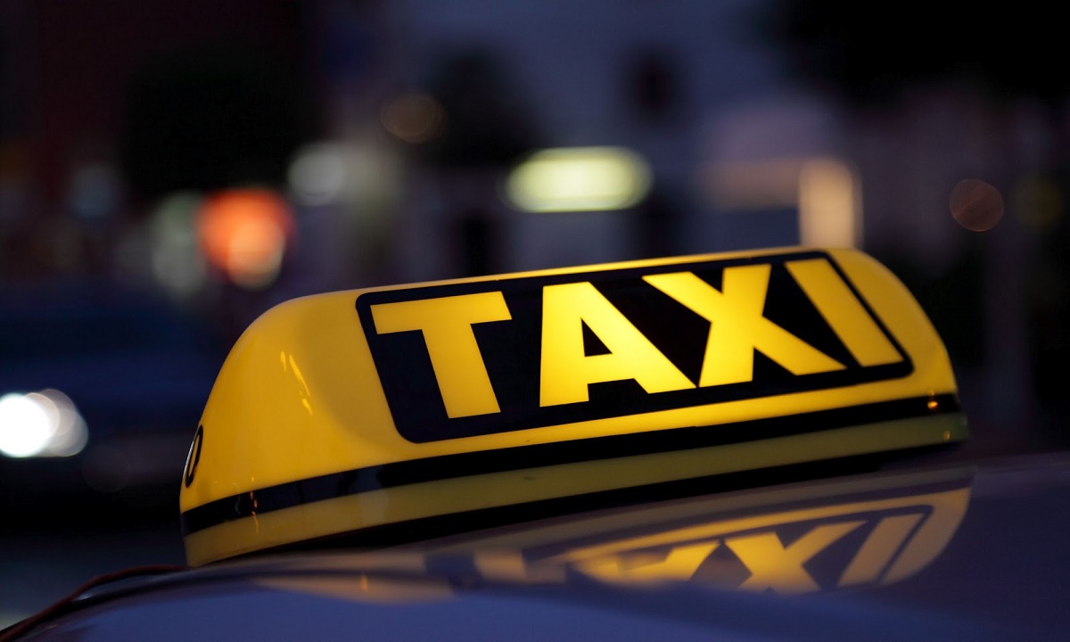 Астраханцы зарезали таксиста, чтобы не платить за проезд