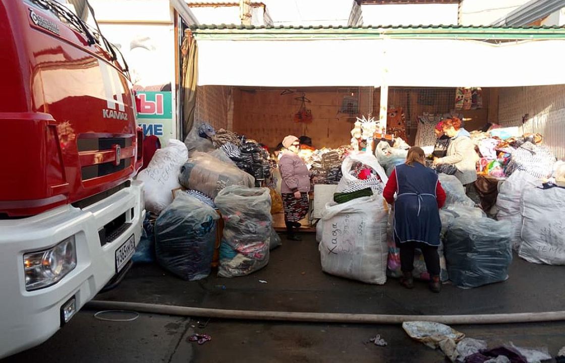 Продавцы ростовского рынка «Темерник» получат новые ларьки взамен сгоревших