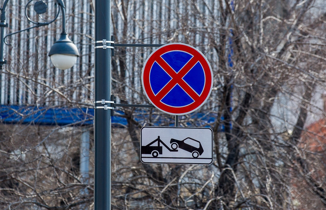 Владикавказец спилил дорожных знаков на 60 тысяч рублей