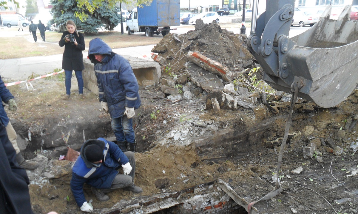 Житель Волгоградской области засудил теплосети за яму на дороге