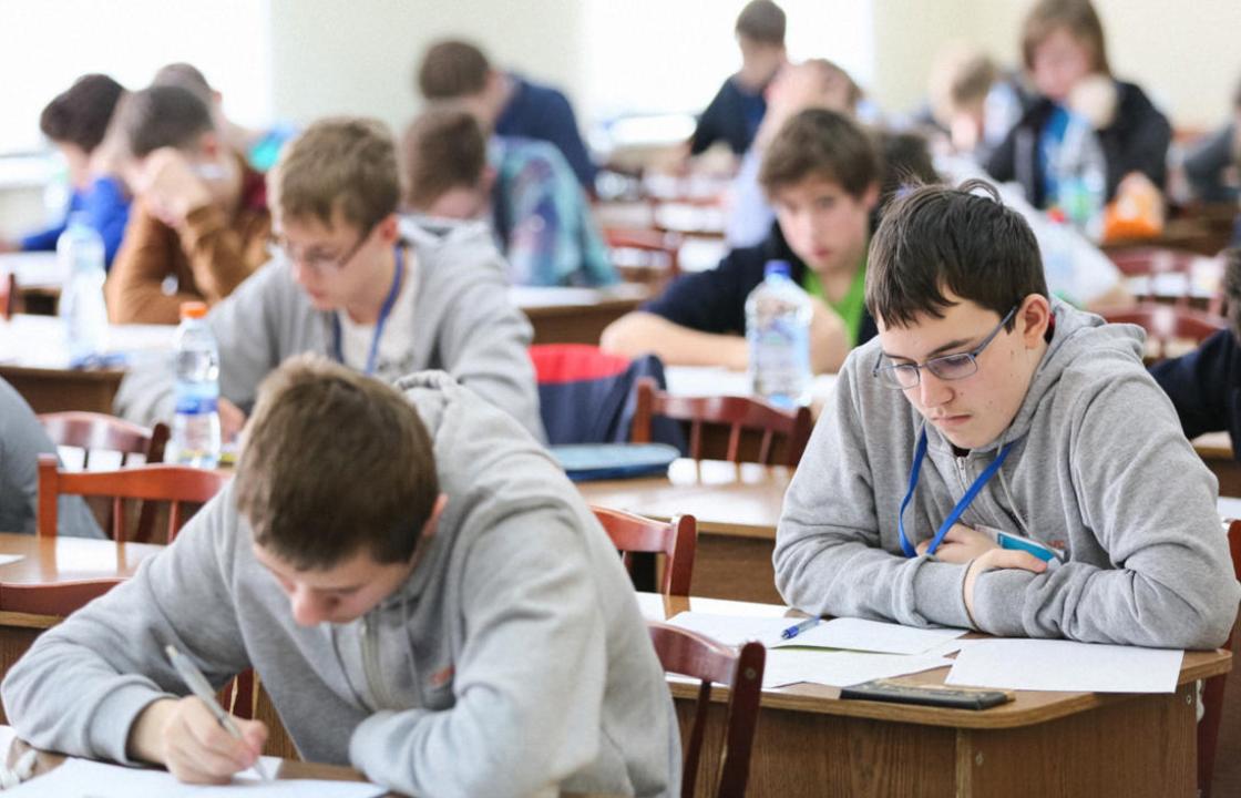 Избирком Дагестана устроил школьникам тестирование