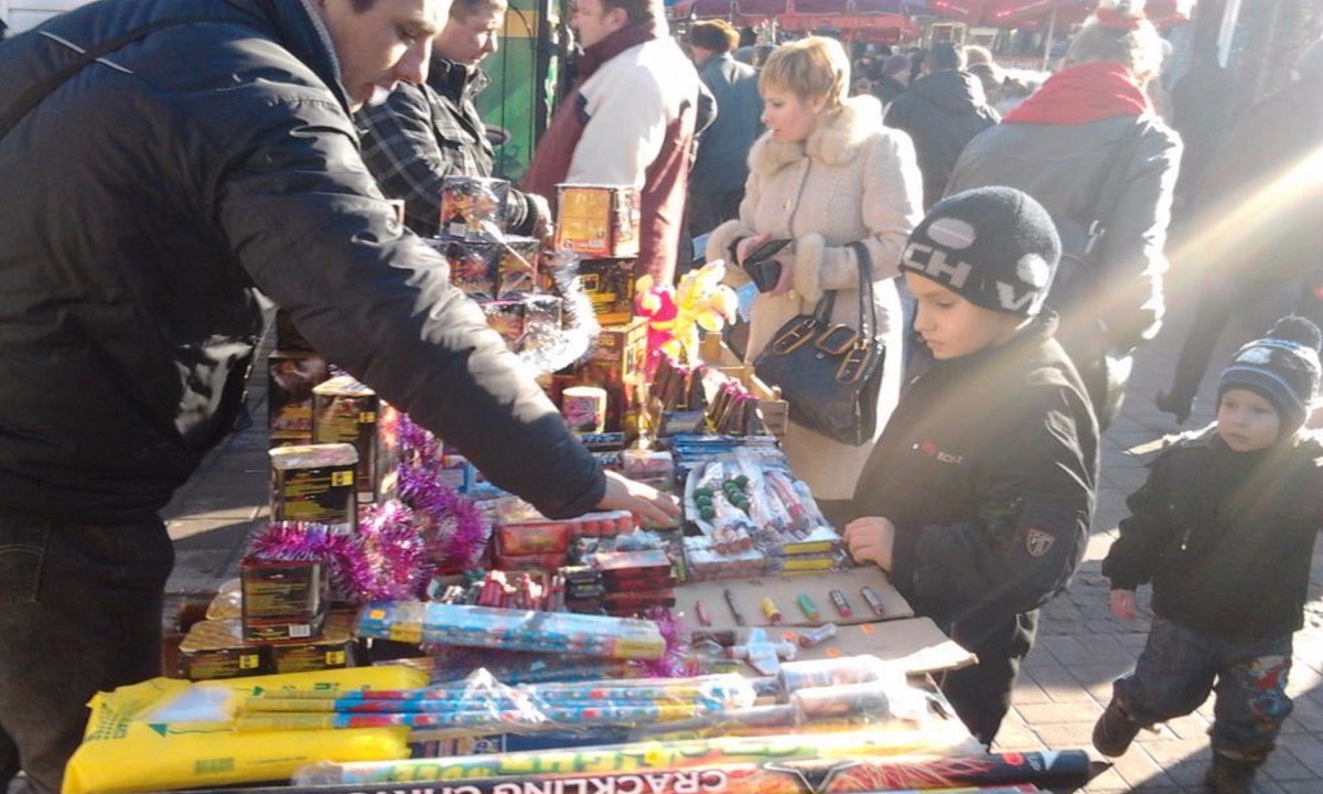Шесть тысяч бомбочек, петард и фейерверков в новом году изъяли полицейские Астрахани