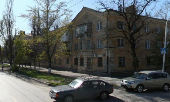 Жильцов горевшей утром многоэтажки в Ростове разместили в школе
