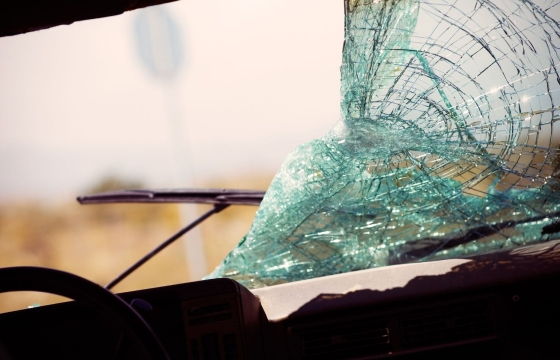 Пьяный астраханец разбил чужую машину из-за того, что не попал в церковь