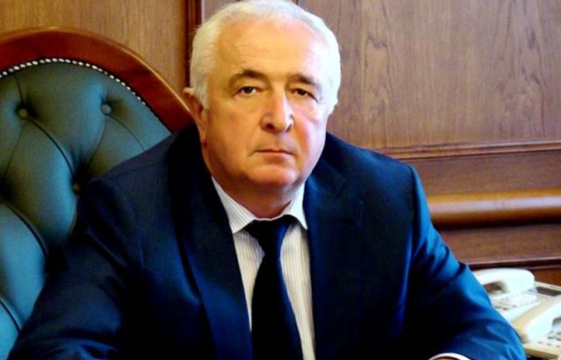 После обысков врио главы минстроя Дагестана мог сбежать на Украину