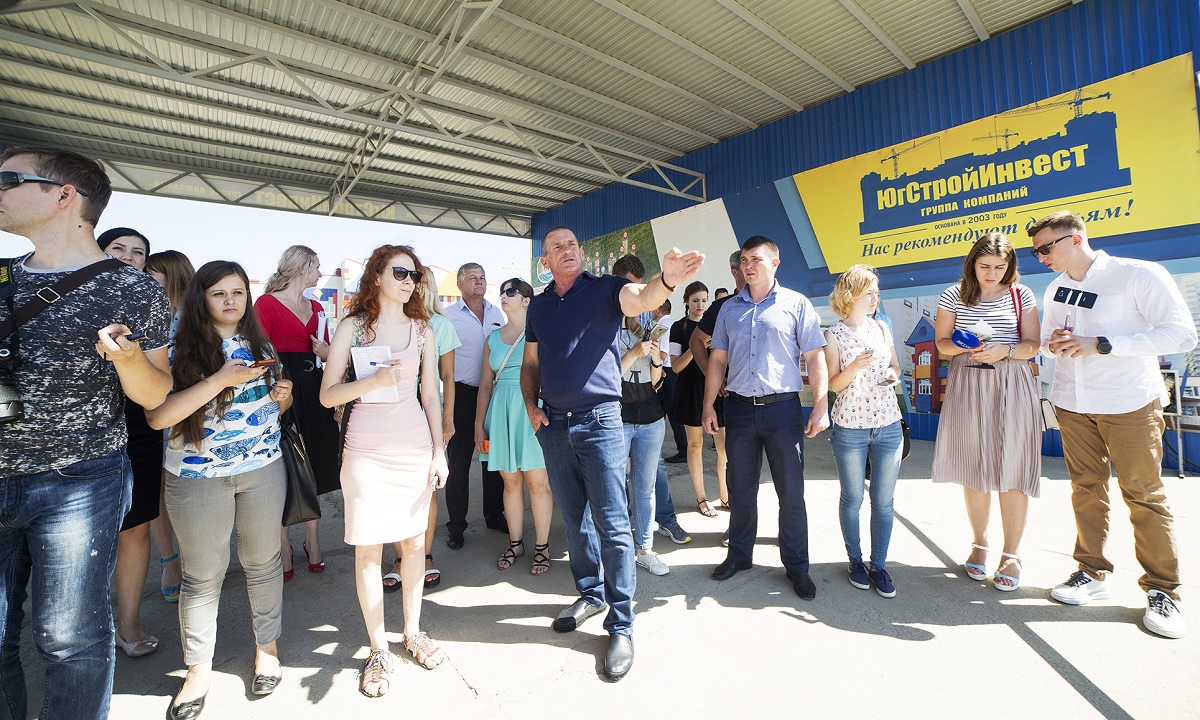 Международная премия имени м. Воронежский государственный университет журналистика. А. Конкурс журналистов. Журналистика ростов.