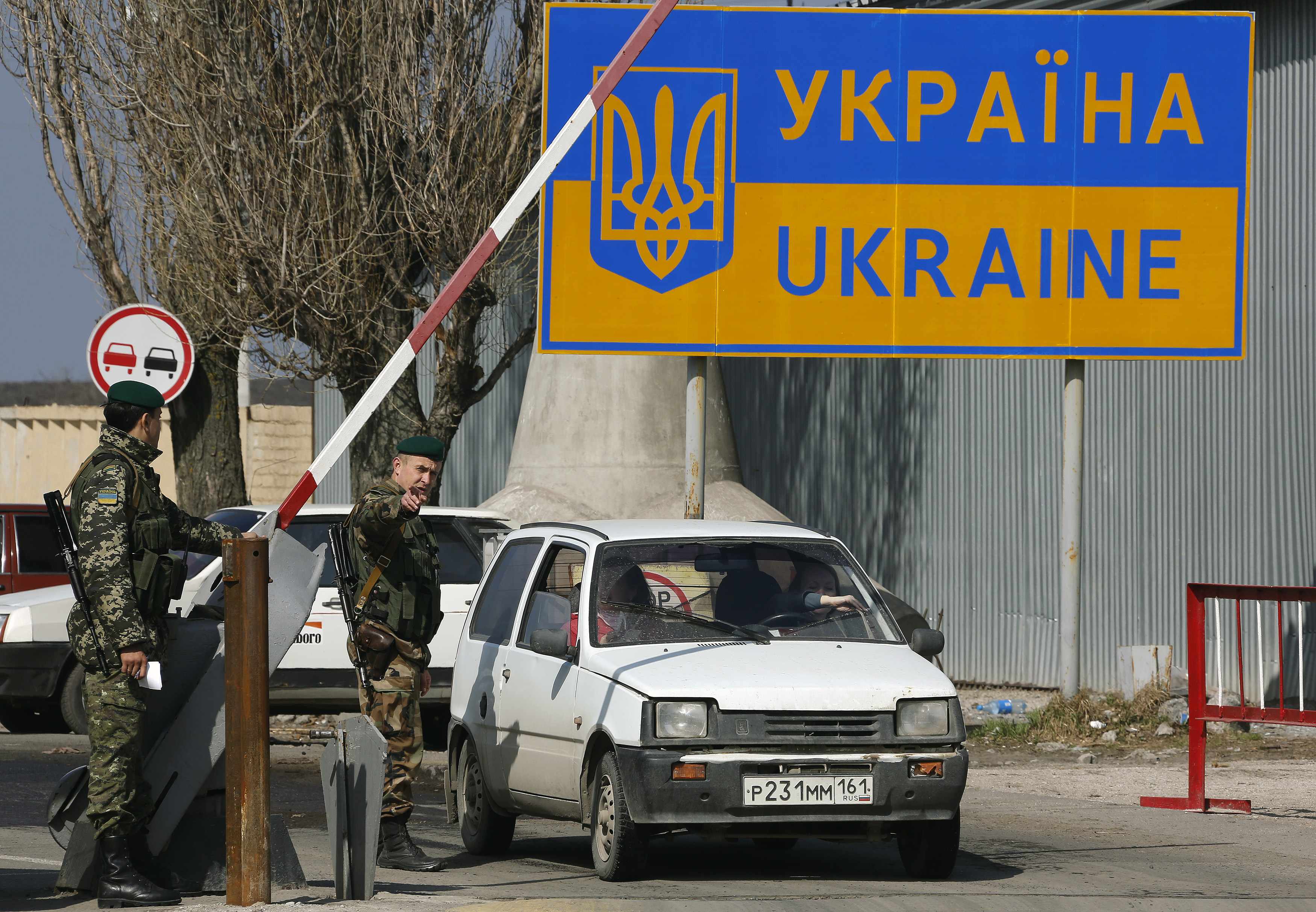 Владельцу «резиновой квартиры» с украинцами в Крыму грозит три года колонии