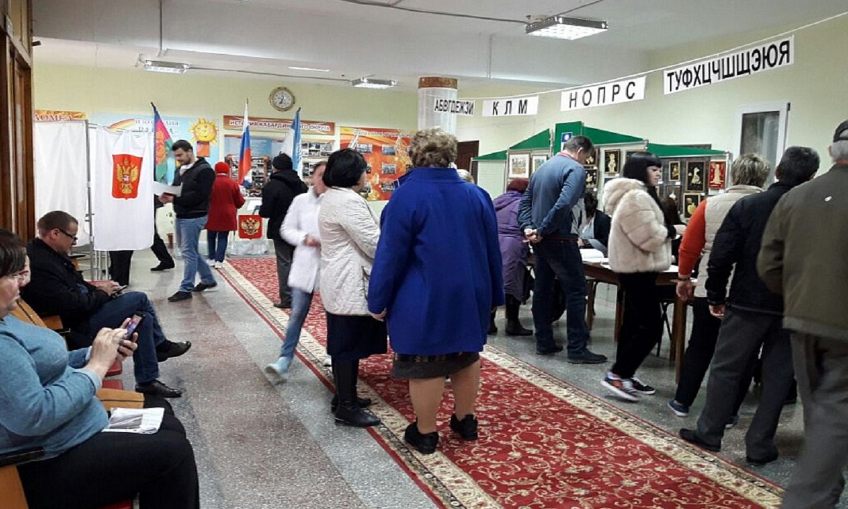 Почти треть избирателей Краснодарского края к полудню пришла на участки