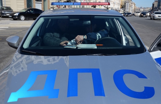 В Астрахани полицейские раздавали вместо штрафов абонементы в спортзал