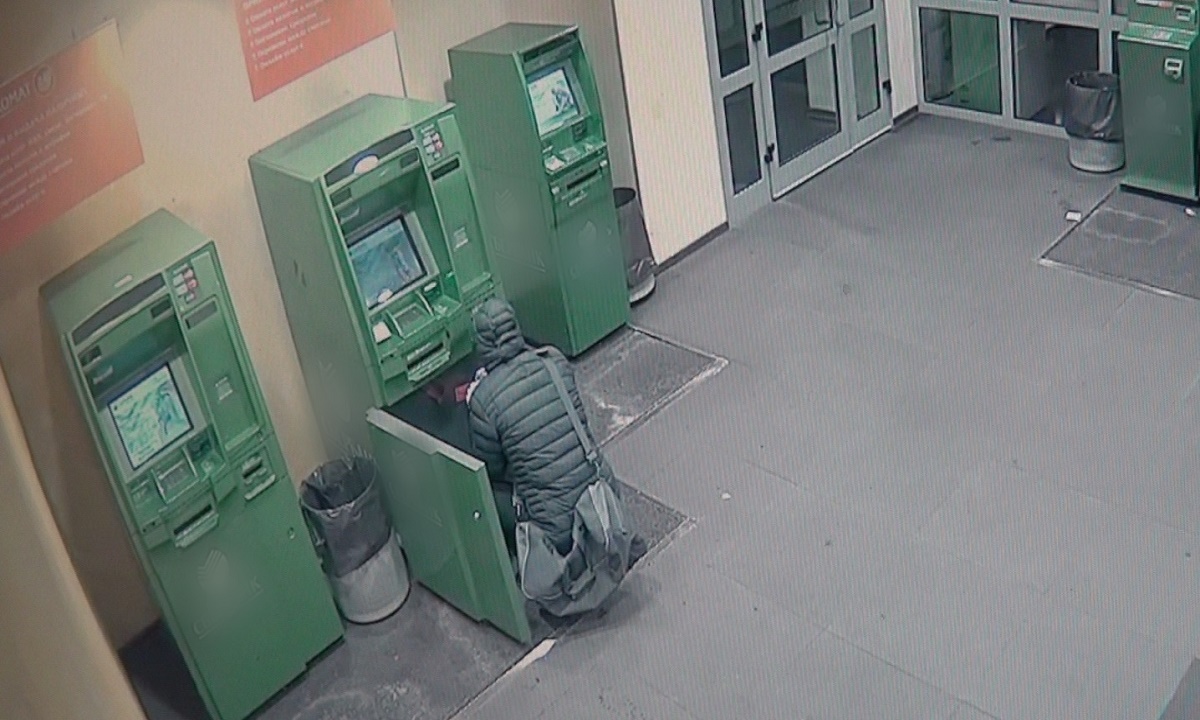 Более 2 млн похитили из банкомата в сельской администрации в Ингушетии