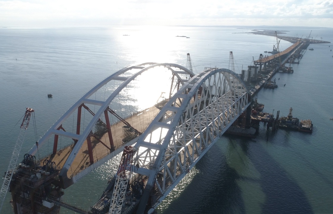 Движение по Крымскому мосту будет контролировать специальный штаб