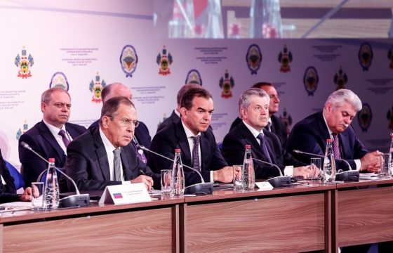 Кондратьев и Копайгородский участвуют в Международной конференции по безопасности в Сочи