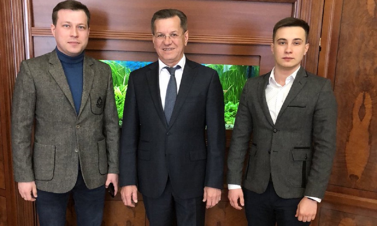 «Астраханский Сурков» Кондрашов назвал своего преемника