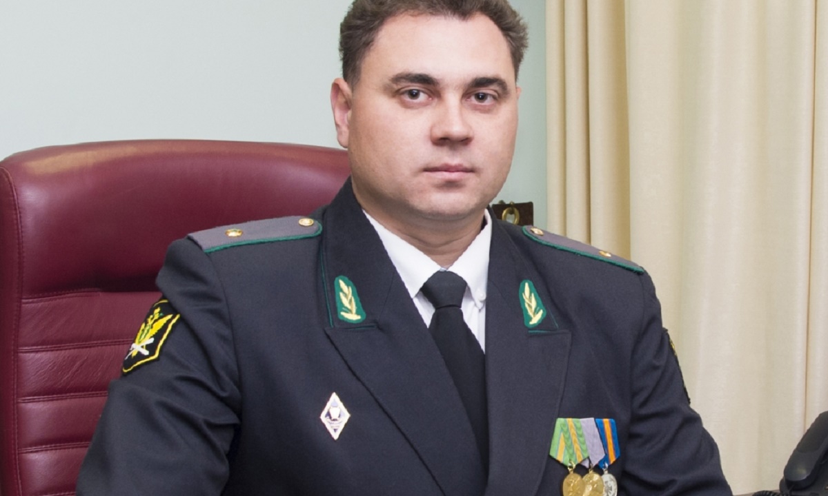 Главный судебный пристав Калмыкии переехал в Волгоград