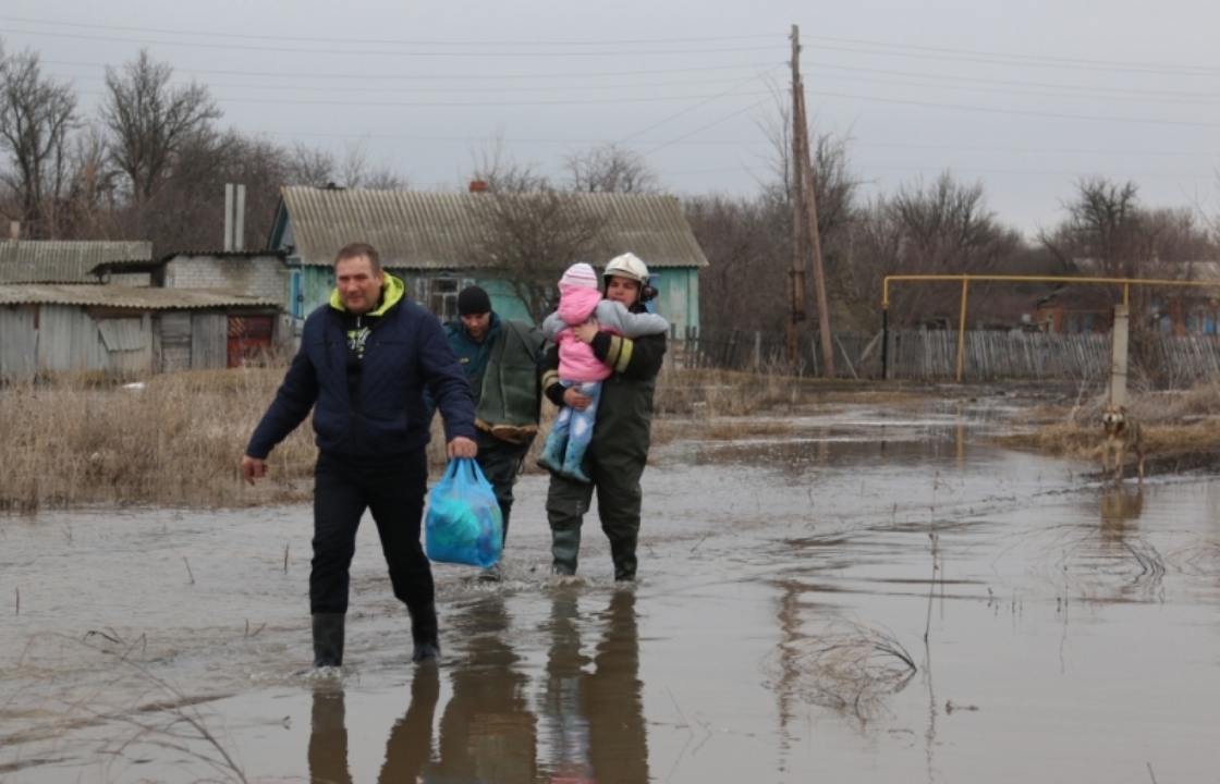 В 41 населенном пункте Волгоградской области борются с паводком