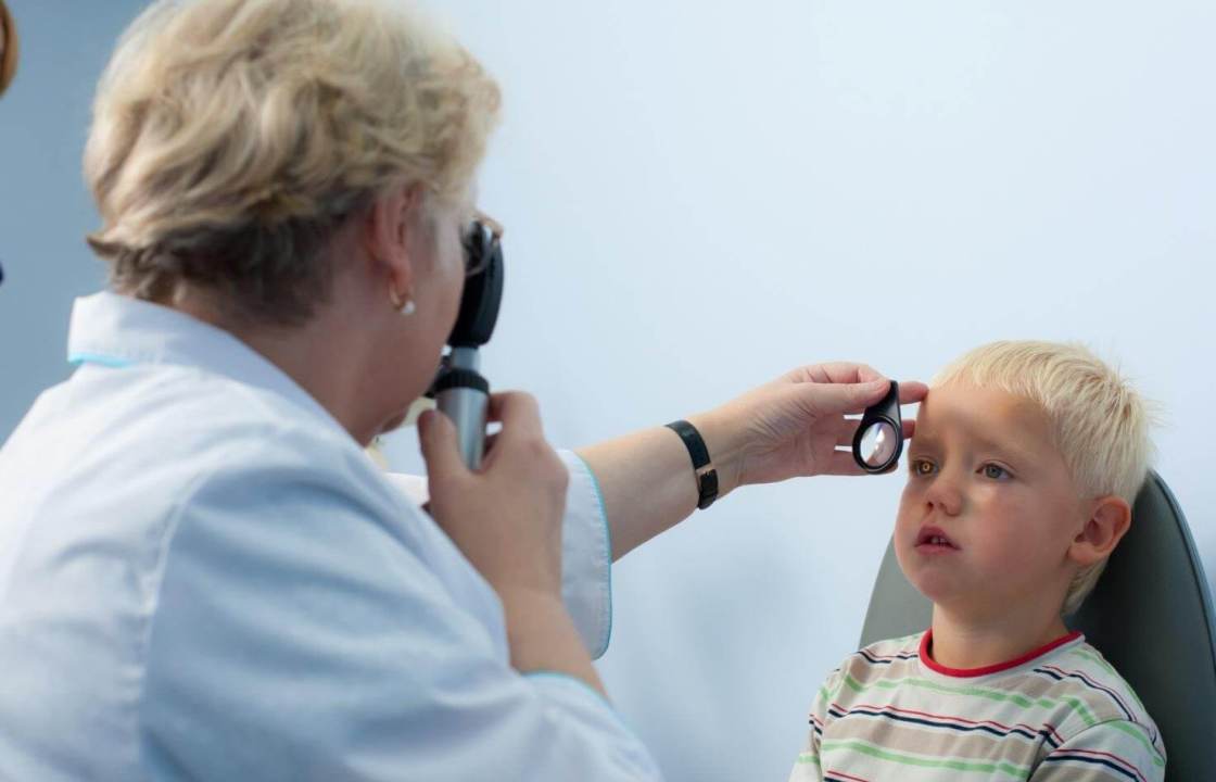 Во Владикавказе чиновники не признают ребенка без глаза инвалидом