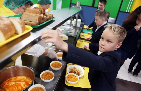 Школы и детсады Ставрополья оштрафовали на 880 тысяч из-за плохой еды