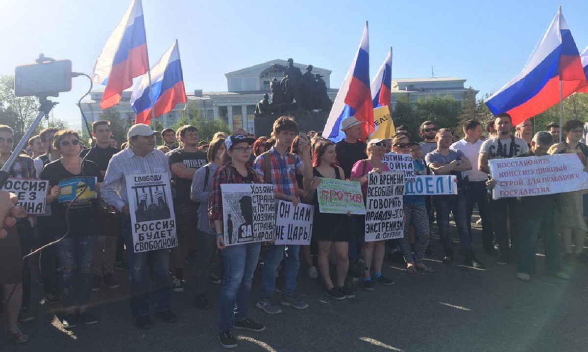 Митинг сторонников Навального прошел в Волгограде