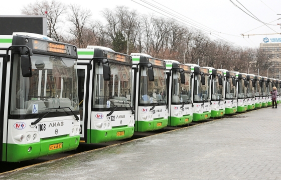 В Ростове водителей автобусов обяжут охлаждать пассажиров