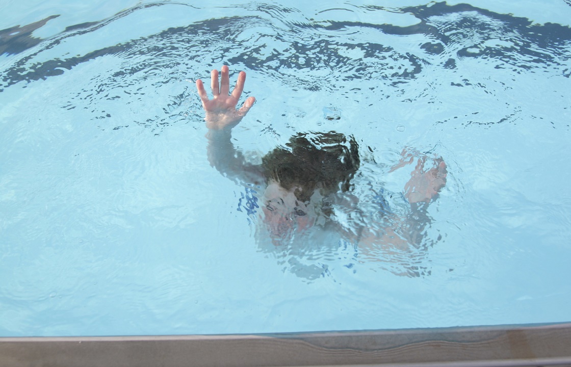 Девятилетняя ростовчанка погибла, придя на урок плавания