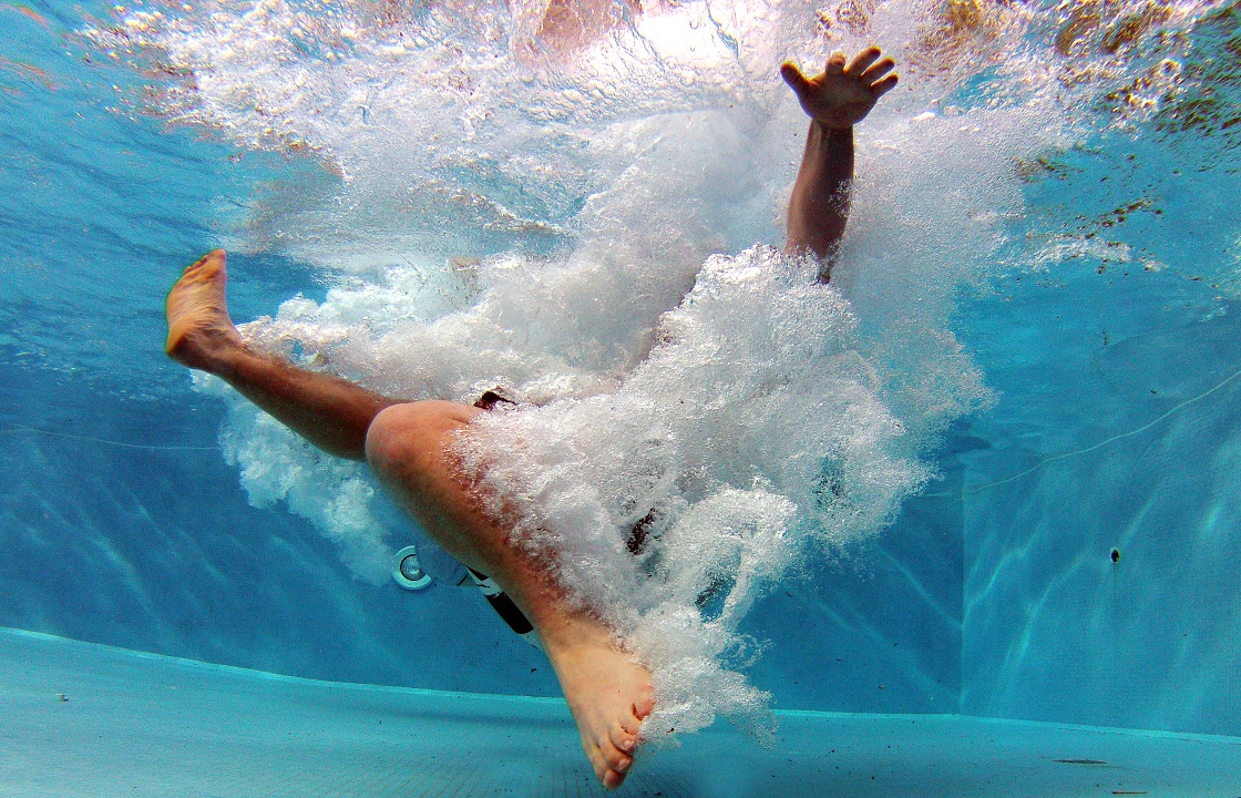 Девочка утонула в бассейне развлекательного комплекса на Ставрополье