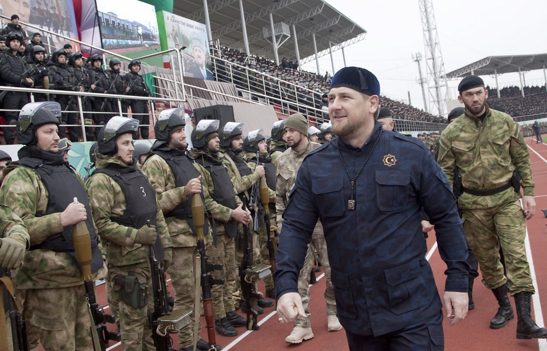 От чеченских полицейских требуют срочно найти вторых жен – СМИ