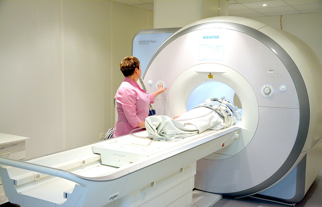 Путин выделил 200 млн рублей на покупку томографов для Дагестана