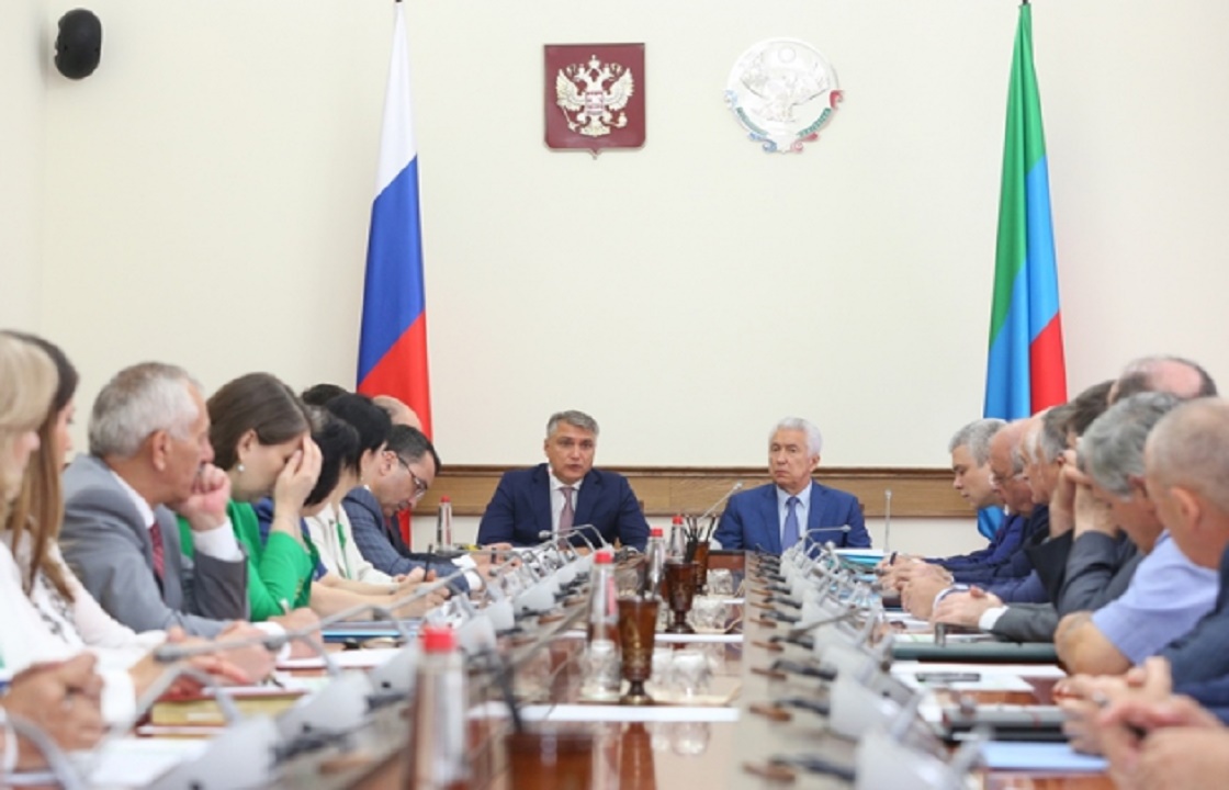 Премьер Дагестана призвал развенчать мифы об инвестициях в Северный Кавказ