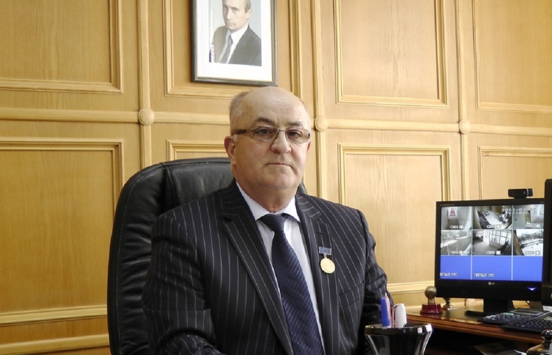 На выдуманных подчиненных глава района в Дагестане заработал 74 млн рублей