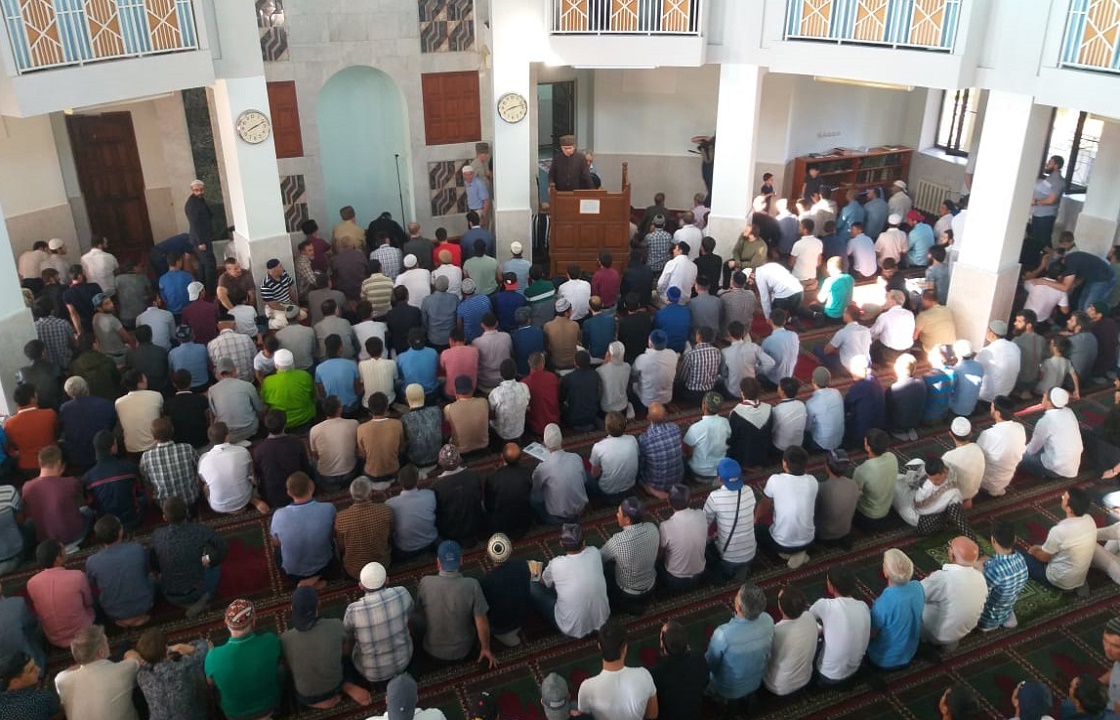 Маленькие мусульмане отметили Курбан-байрам в Майкопе. Фоторепортаж