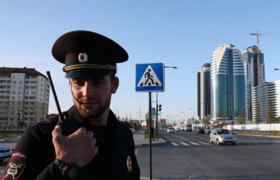 ИГИЛ* взяло на себя ответственность за атаки на чеченских полицейских
