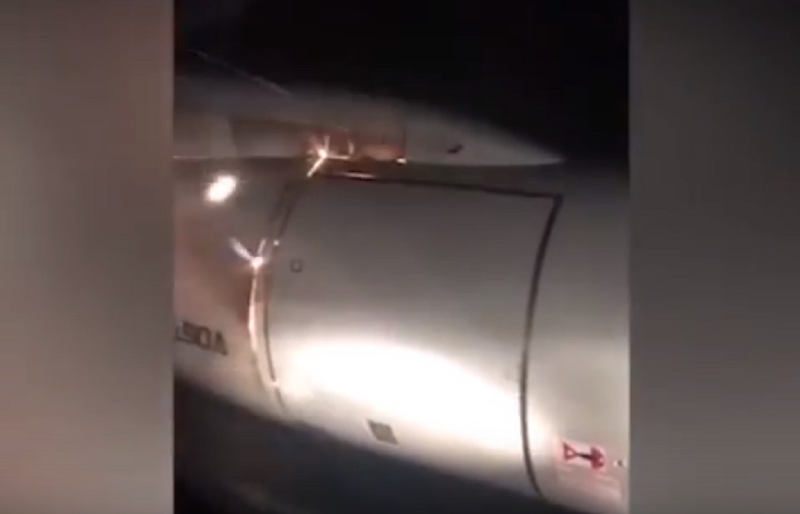 Двигатель самолета Уфа – Сочи загорелся во время полета. Видео