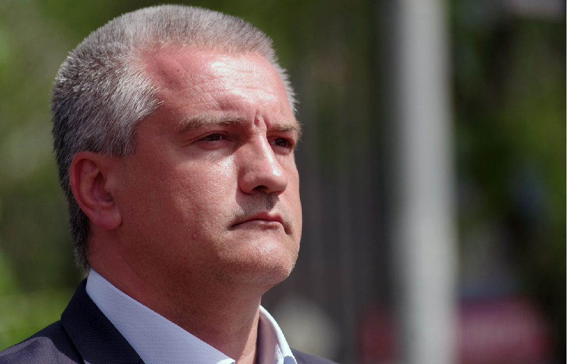Глава Крыма возмутился действиями депутатов, которые не отдают набережную Коктебеля в госсобственность