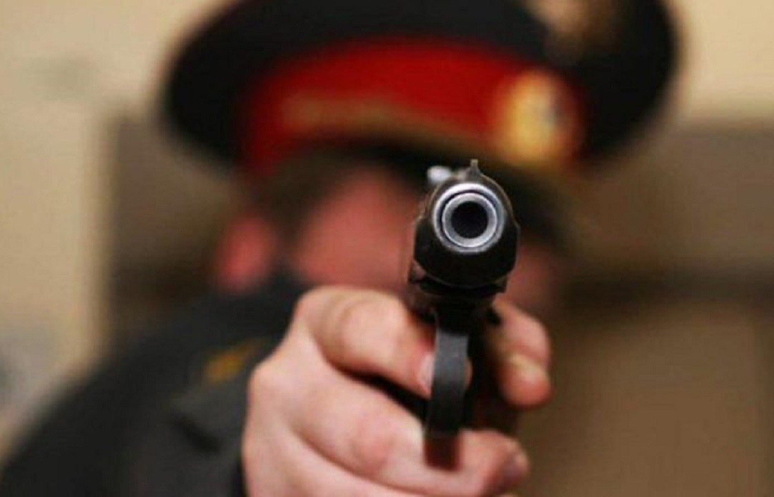 Полицейский Карачаевска подозревается в убийстве местного жителя в патрульной машине