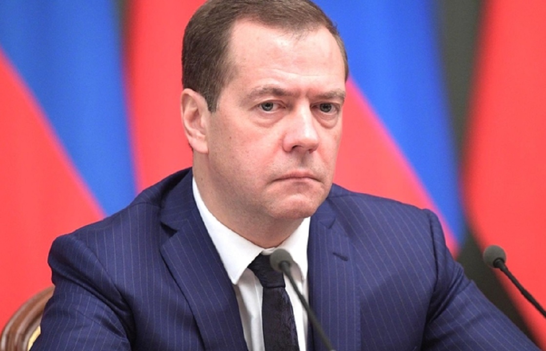 Медведев поручил спасти Крым от засухи