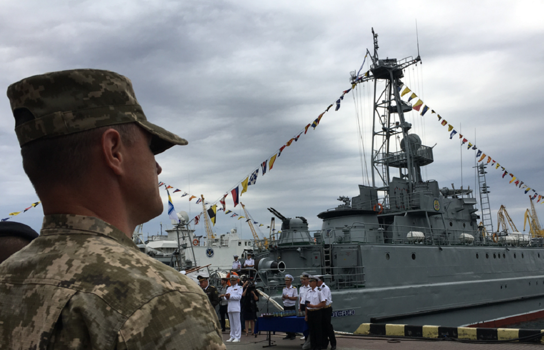 Украинский генерал ждет российский десант в Мариуполе и Бердянске
