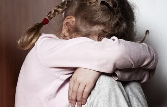Опекун в Астрахани 7 лет насиловал малолетних девочек