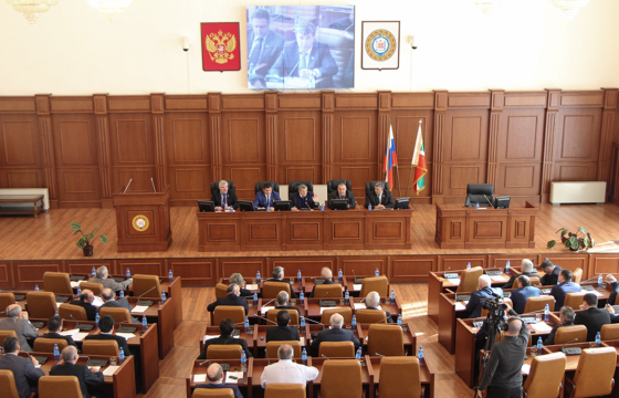 Парламент Чечни единогласно принял соглашение о границе с Ингушетией