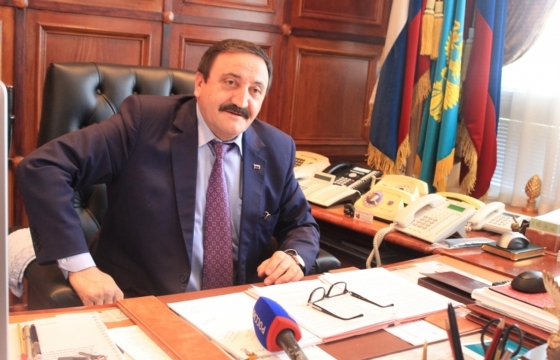 Уголовное дело экс-главы УФАС Дагестана передано в суд