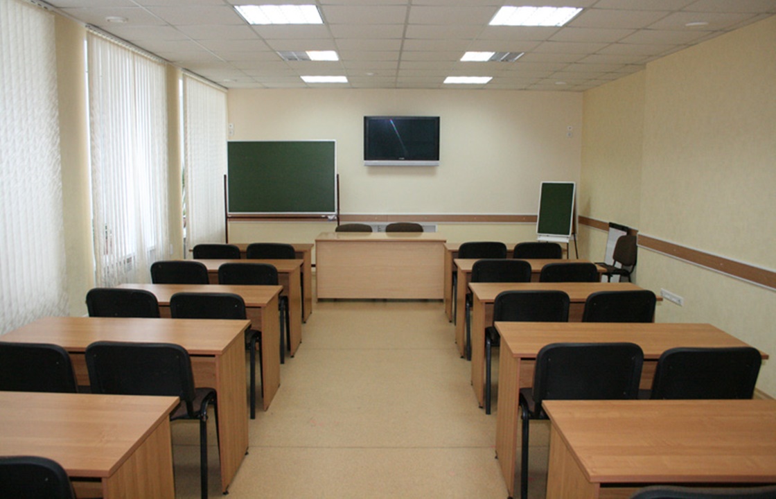 Дагестанское УФАС увидело сговор при покупке школы без торгов