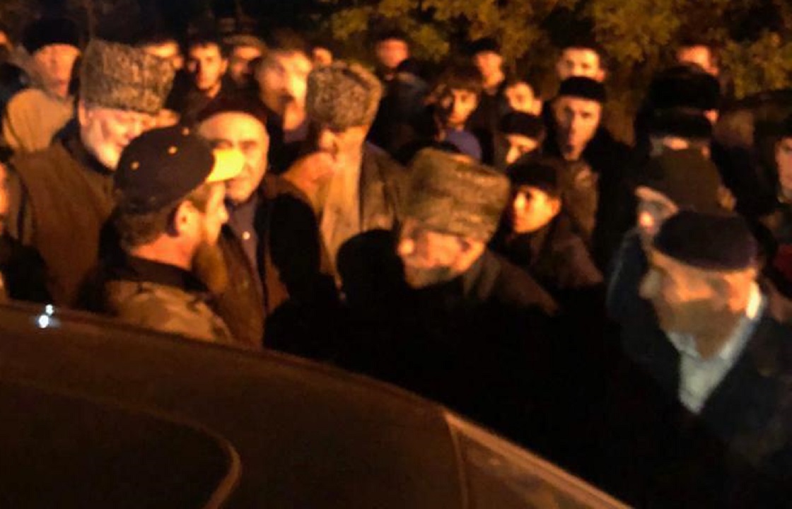 Кадыров попросил прощения у раскритиковавшего его ингушского старейшины