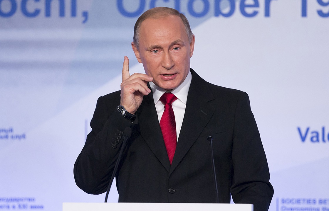 Путин назвал причину массового расстрела в Керченском техникуме. Видео