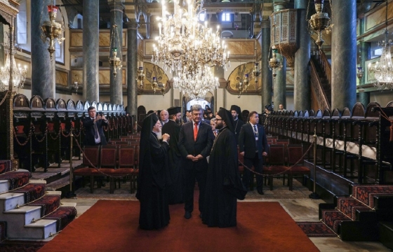 Соглашение о создании Украинской Церкви подписали Порошенко и Вселенский патриарх