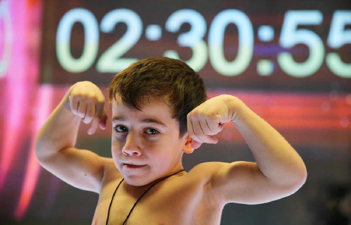 Пятилетний рекордсмен Рахим Куриев стал почетным гражданином Чечни