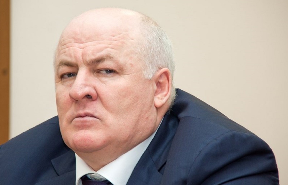 Руководителя ФОМС Дагестана уволили за утрату доверия