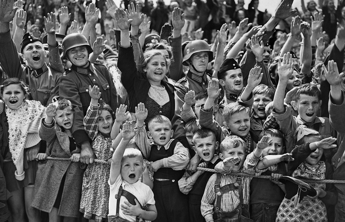 Оглашен приговор юноше из Ставрополья за фото с нацистским приветствием