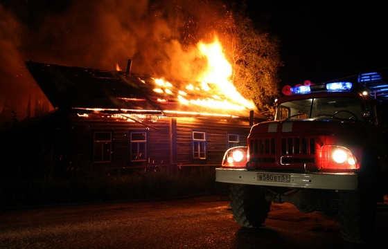 Две пенсионерки сгорели в жилом доме Астрахани
