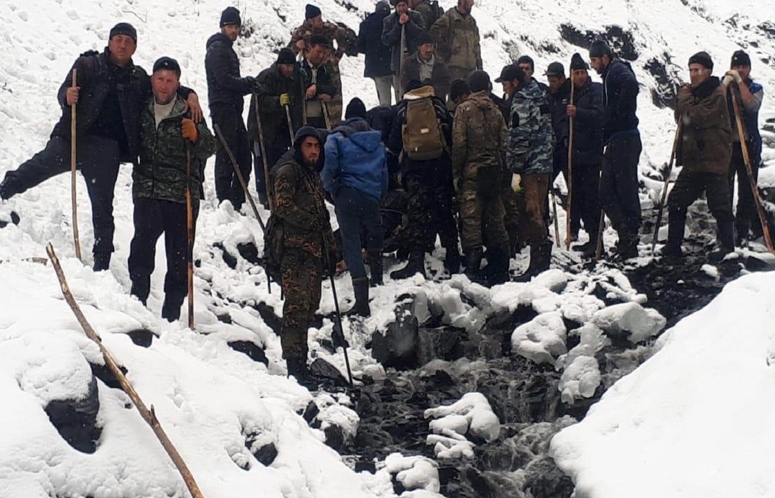 Дагестанцы отправились за погибшим в горах, когда им отказали в МЧС. Фото