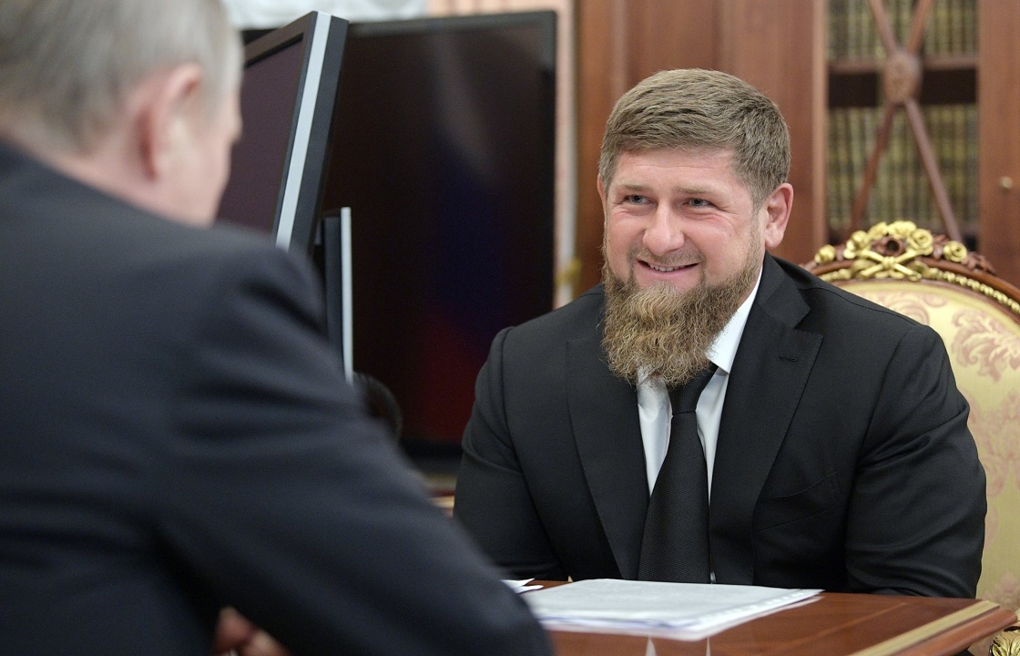 Кадыров отказался от поста президента. Видео